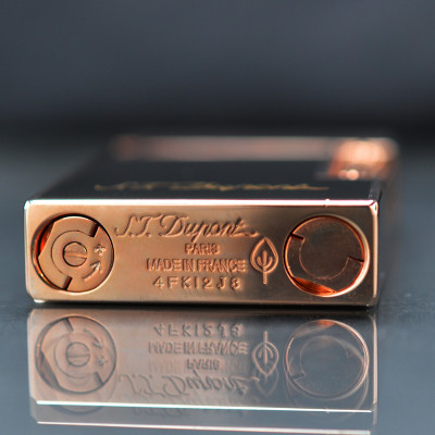 Vỏ Hột Quẹt Bật Lửa Gas Đá Upon Sơn Mài Đen Nắp Mạ Màu D131H