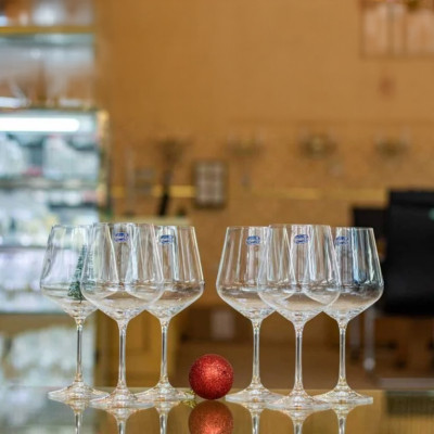 Ly pha lê uống vang 570 ml Bohemia Tiệp Khắc