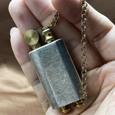 Vỏ Hột Quẹt Bật Lửa Xăng Đá Zorro Z770 Thiết Kế Độc Lạ