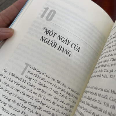 (New York Times Best Seller) TRỊ LIỆU BẰNG NƯỚC ĐÁ - Wim Hof - Saigonbooks – Nxb Thế Giới (Bìa mềm)