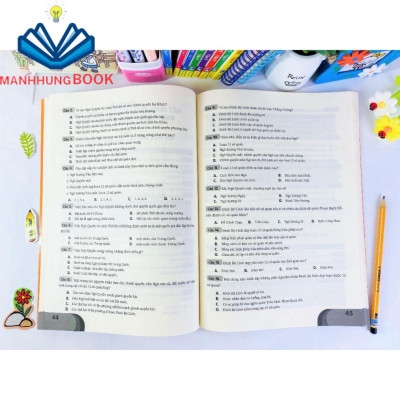 Sách - Phát Triển Năng Lực Lịch Sử Lớp 7 - Biên soạn theo chương trình GDPT mới.