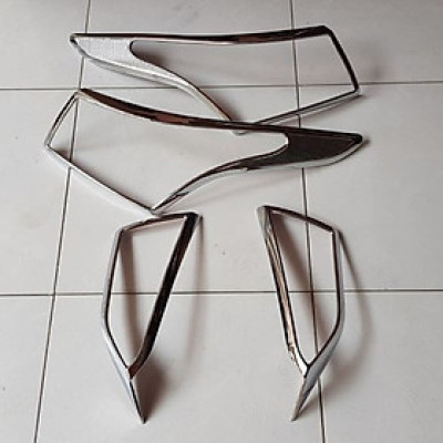 BỘ VIỀN ĐÈN SAU MẠ CROM DÀNH CHO XE HYUNDAI ACCENT-2019