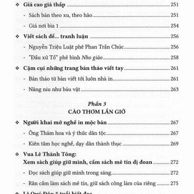 Những Con Chữ Ngoài Trang Sách