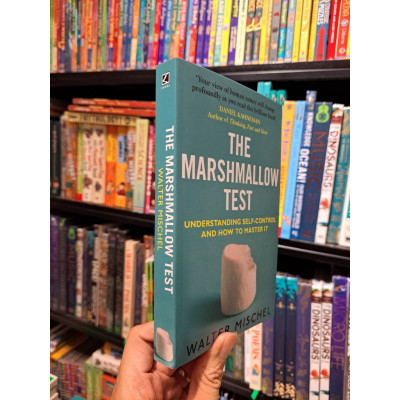 Sách - The Marshmallow Test: Understanding Self-control and How To Master It by Walter Mischel - Psychology /Nonfiction /Self Help