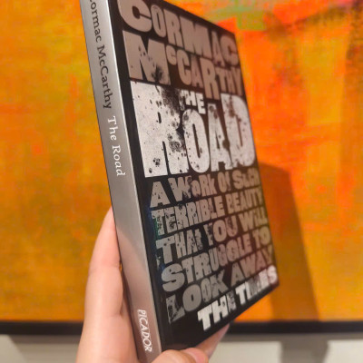 Sách - The Road by Cormac McCarthy - Fiction/ Science Fiction in English