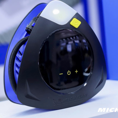 [Model 2024] - Máy bơm lốp xe ô tô đa năng, tự ngắt Michelin M2202 - 12V/144W - Hàng Chính Hãng