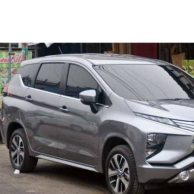 Nẹp chân kính Dành Cho xe Xpander