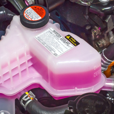 Nước làm mát chống đông pha sẵn cho ô tô Bluechem 32046E