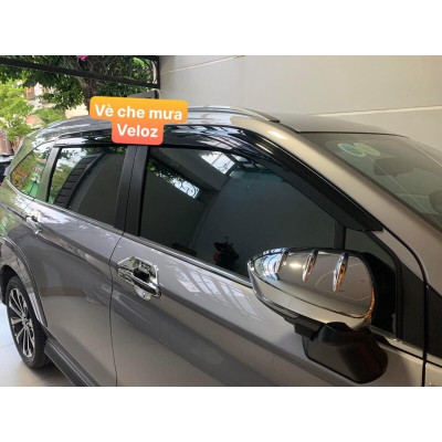 Vè che mưa xe Toyota Veloz Cross 2022, 2023 Nhựa đen dày cao cấp