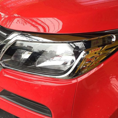 Bộ ốp viền bảo vệ, trang trí đèn mạ Crom cho Chevrolet Colorado