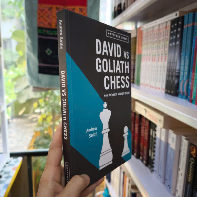 Sách - David vs Goliath Chess: How to Beat a Stronger Player by Andrew Soltis