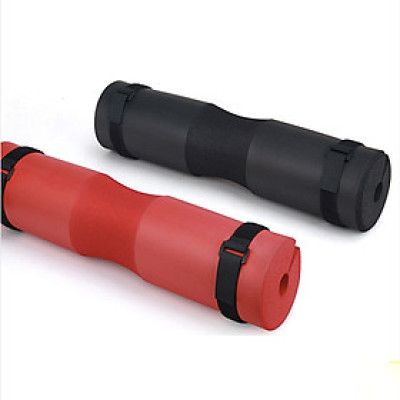 Đệm lót hỗ trợ gánh tạ mút xốp dài 450mm, mút xốp gánh tạ có độ đàn hồi, vừa vặn với các đòn tạ, tránh gây tổn thương đến vai cho người sử dụng