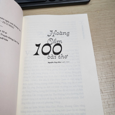 Hoàng Cầm 100 bài - Bìa mềm 