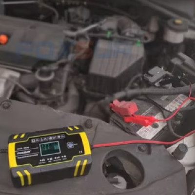 Sạc bình ắc quy 12V-24Vtừ 6AH đến 150AH tự động ngắt khi đầy 