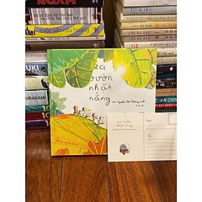 Ra Vườn Nhặt Nắng (Những Vần Thơ Sưởi Ấm Tâm Hồn)