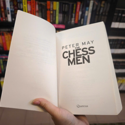 Sách - The Chessmen by Peter May - Tiểu thuyết tiếng Anh/ Fiction in English