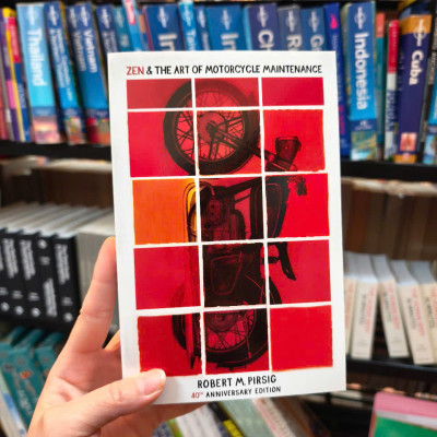 Sách - Zen & the Art of Motorcycle Maintenance by Robert M Pirsig - Sách tiếng anh, Bìa mềm