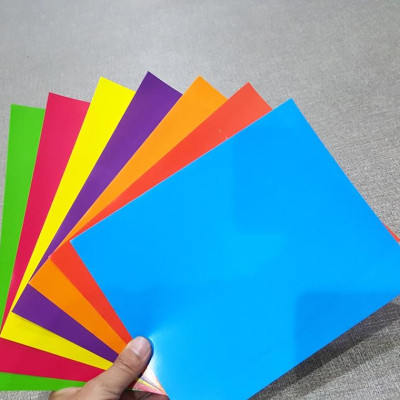 Giấy Thủ Công Có Keo Lớn 17 x 23 cm (7Tờ/Xấp)