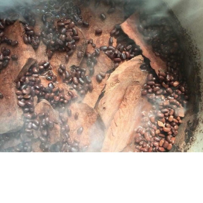 Hà thủ ô đỏ MẸ KEN hũ 500gr loại viên mật ong rừng - tặng 1 chai mẫu thử tinh dầu tràm gió nguyên chất MẸ KEN