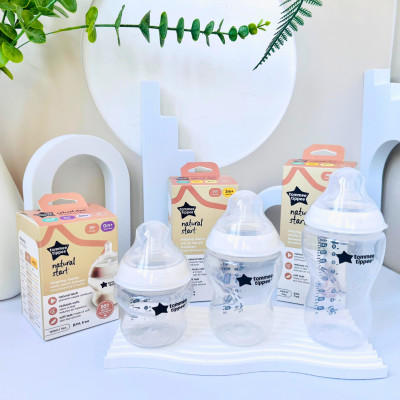 Bình Sữa PP Ty Siêu Mềm Tự Nhiên Tommee Tippee 340ml, Núm Ty Của Bình 3-6 Tháng