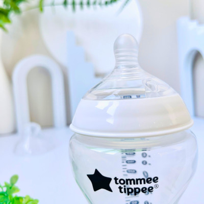 Bình Sữa PP Ty Siêu Mềm Tự Nhiên Tommee Tippee 340ml, Núm Ty Của Bình 3-6 Tháng