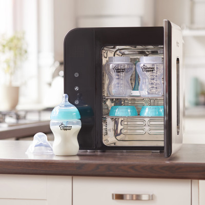 Máy tiệt trùng bằng tia UV và sấy khô Tommee Tippee