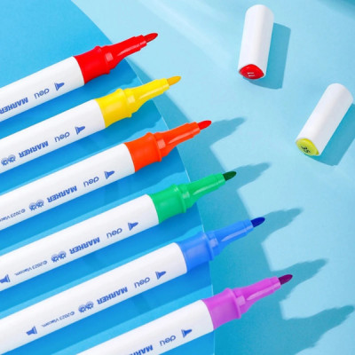 Hộp Bút Màu Marker Acrylic - Deli EC189