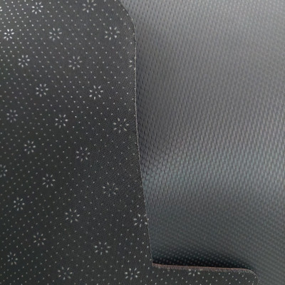 Thảm da Taplo vân Carbon Cao cấp dành cho xe Toyota Fortuner 2021 có khắc chữ Toyota Fortuner và cắt bằng máy lazer