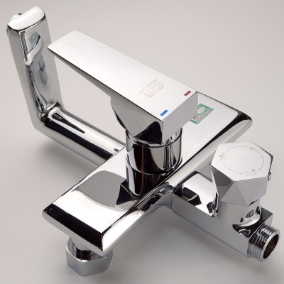 Bộ sen tắm đứng Eurolife EL-SC910 (Trắng bạc)