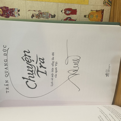 Chuyện trà & Ngàn năm áo mũ 