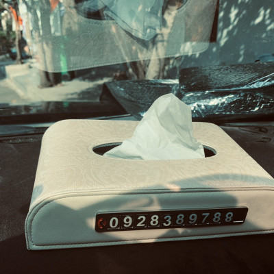 Hộp Khăn Giấy Da Cao Cấp Kèm Bảng Số Điện Thoại