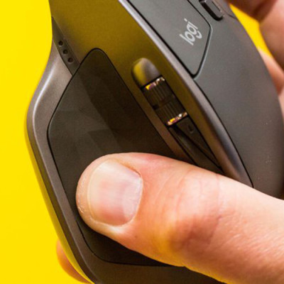 Chuột không dây Bluetooth Logitech MX Master 2s - form to, dùng mọi bề mặt, con lăn Hyperfast, sạc nhanh USB-A, phù hợp Mac/ Laptop - Hàng chính hãng