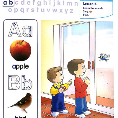 First Friends 2 Student Book and Audio CD Pack (American Edition)