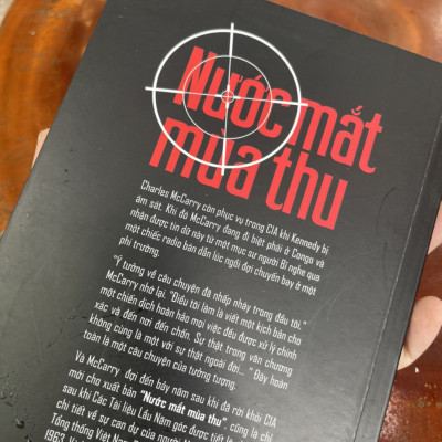 NƯỚC MẮT MÙA THU – Charles McCarry – Thư viện Nguyễn Văn Hưởng