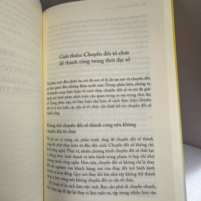 BỨT PHÁ THỜI SỐ HÓA: BẢY KHỐI KIẾN TẠO CHUYỂN ĐỔI SỐ THÀNH CÔNG Nitin Seth_ Lê Anh Tuấn dịch_ NXB Trẻ