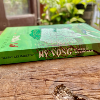 Sách - Hy Vọng Về Những Lẽ Thân Thiết Nhất