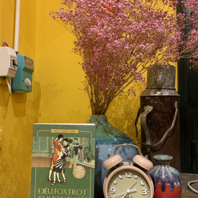 Sách Điệu Foxtrot Thượng Hải | Mục Thời Anh | NXB Thanh Niên | Sách San Hô | Truyện Ngắn | Văn Học Hiện Đại |