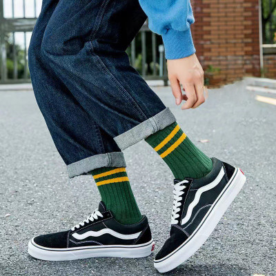 Combo 5 đôi tất cao cổ họa tiết kẻ ngang đen trắng phong cách Hàn Quốc