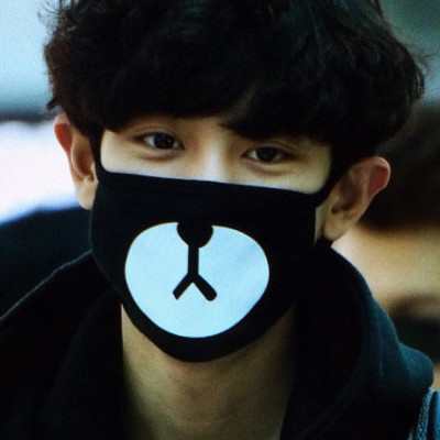 Bộ 2 khẩu trang gấu Brown - Màu Đen