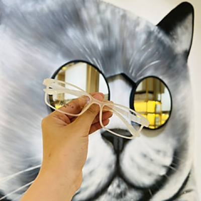 Gọng kính nhựa tr90 siêu nhẹ siêu bền thời trang OURESS - 1002