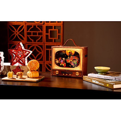 Hộp Quà Trung Thu IKACHI - TRUYỀN HÌNH TÍ HON MÚA LÂN - Set 2 bánh, có đèn trang trí