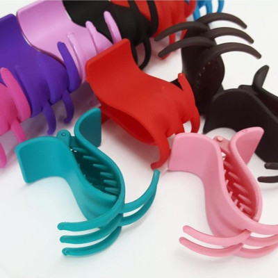 KẸP GẤP TÓC 5 RĂNG NHÁM NHIỀU MÀU GIAO MÀU NGẪU NHIÊN