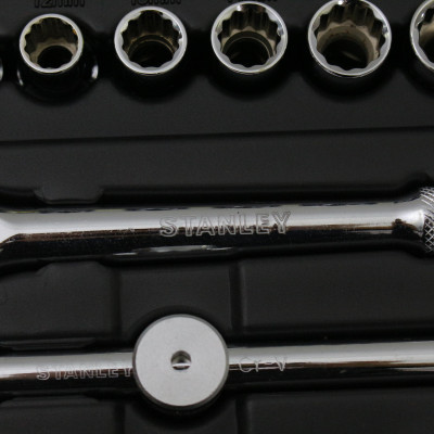 Đầu tuýp 1/2 inch DR (14 chi tiết) 12PT MET Stanley 86-501