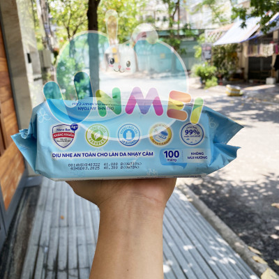 Khăn Ướt Em Bé Bobby Không Mùi Gói 100 Miếng