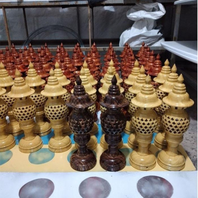 Cặp đèn để bàn thờ gỗ  màu đèn vân gỗ  , cặp đèn tổ ong hàng mới mẫu mới