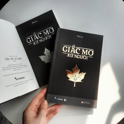 Giấc Mơ Xứ Người (Tặng Bookmark)