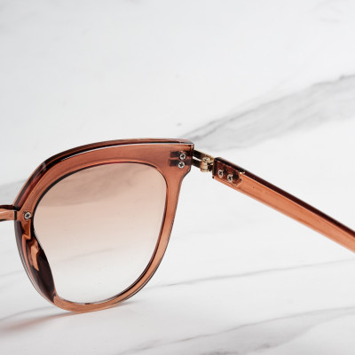 Kính Mát Nữ Nhựa Thời Trang MN975