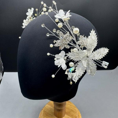 Cài tóc cô dâu hoa ren đính đá mẫu mới t9/2024