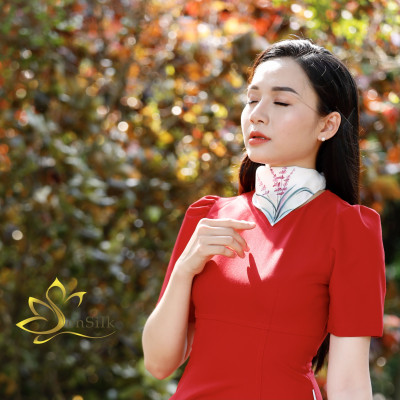 Phụ Kiện Lụa Thời Trang Vẽ Tay Hoa Lavender SenSilk 55x55cm, Khăn Lụa Đẹp Vẽ Tay - Quà Tặng Độc Đáo, Silk Square Painting Scarf