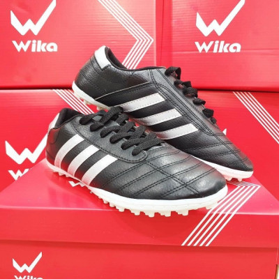 giày đá bóng 3 sọc wika